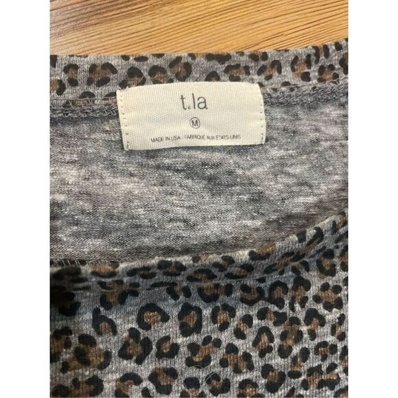 Anthropologie T.La Chelsea Ruffled Tee Leopard Print Ruffle Sleeve Top medium gr - Picture 5 of 11